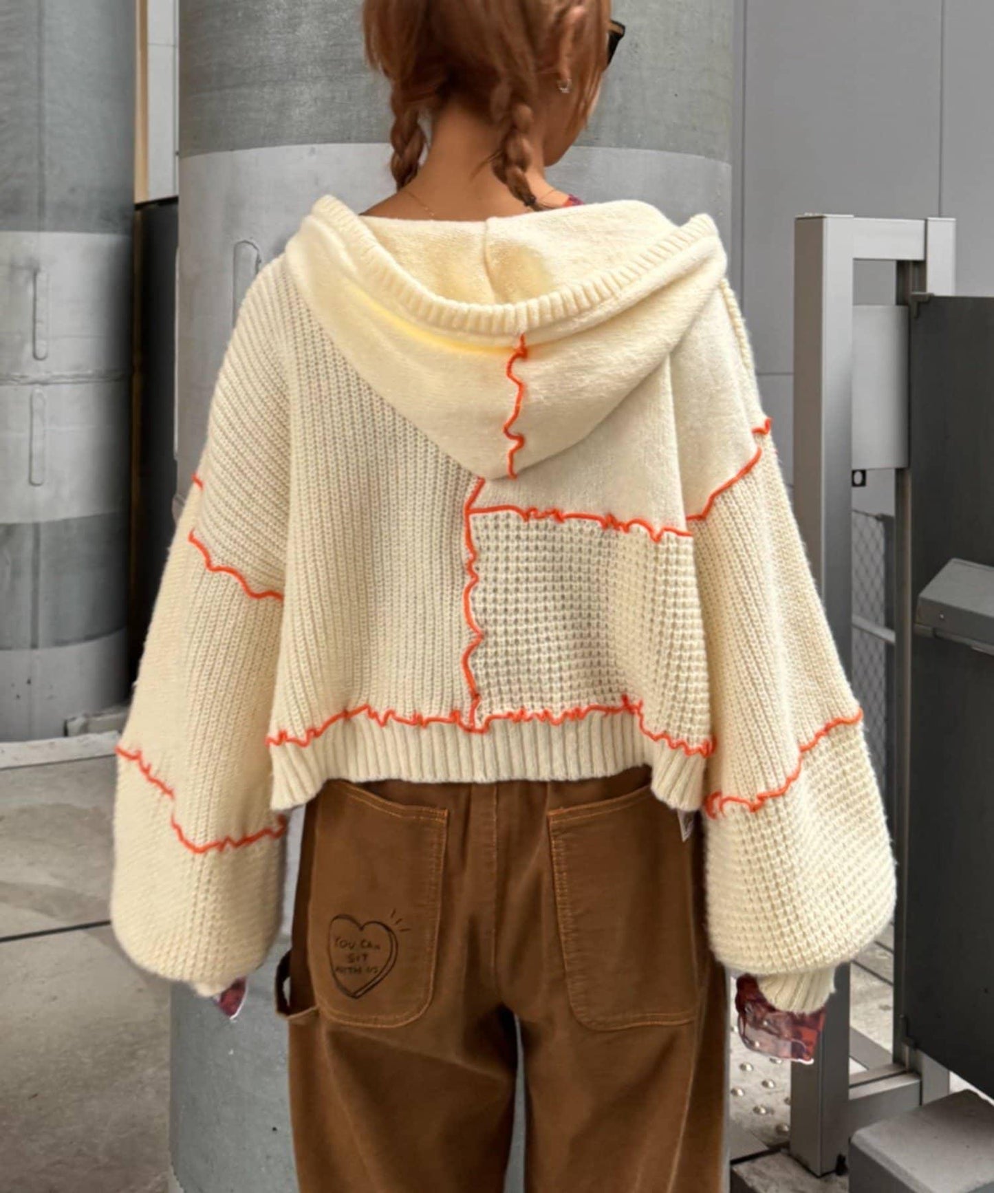 ★【HELLO.SANFRANCISCO/ハローサンフランシスコ】拼色荷葉邊拼接連帽開衫