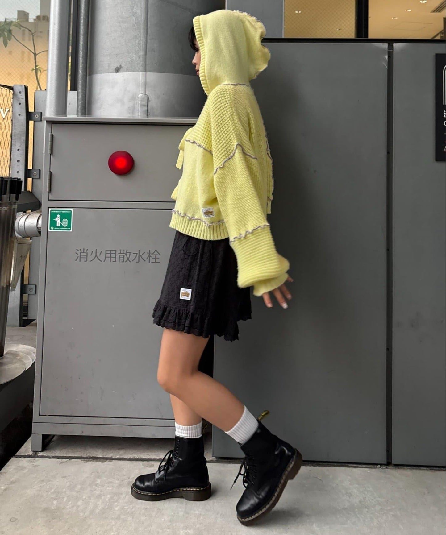 ★【HELLO.SANFRANCISCO/ハローサンフランシスコ】拼色荷葉邊拼接連帽開衫