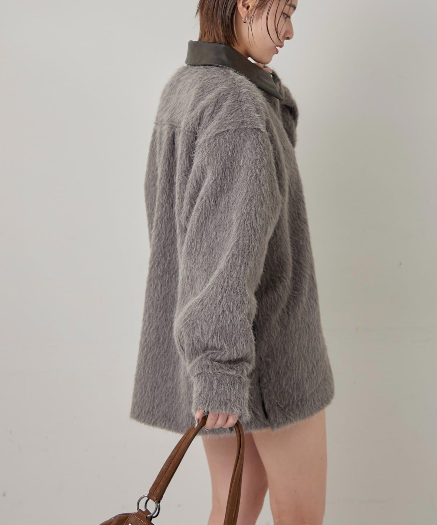 【WHO'S WHO gallery】拼接領口長毛襯衫夾克