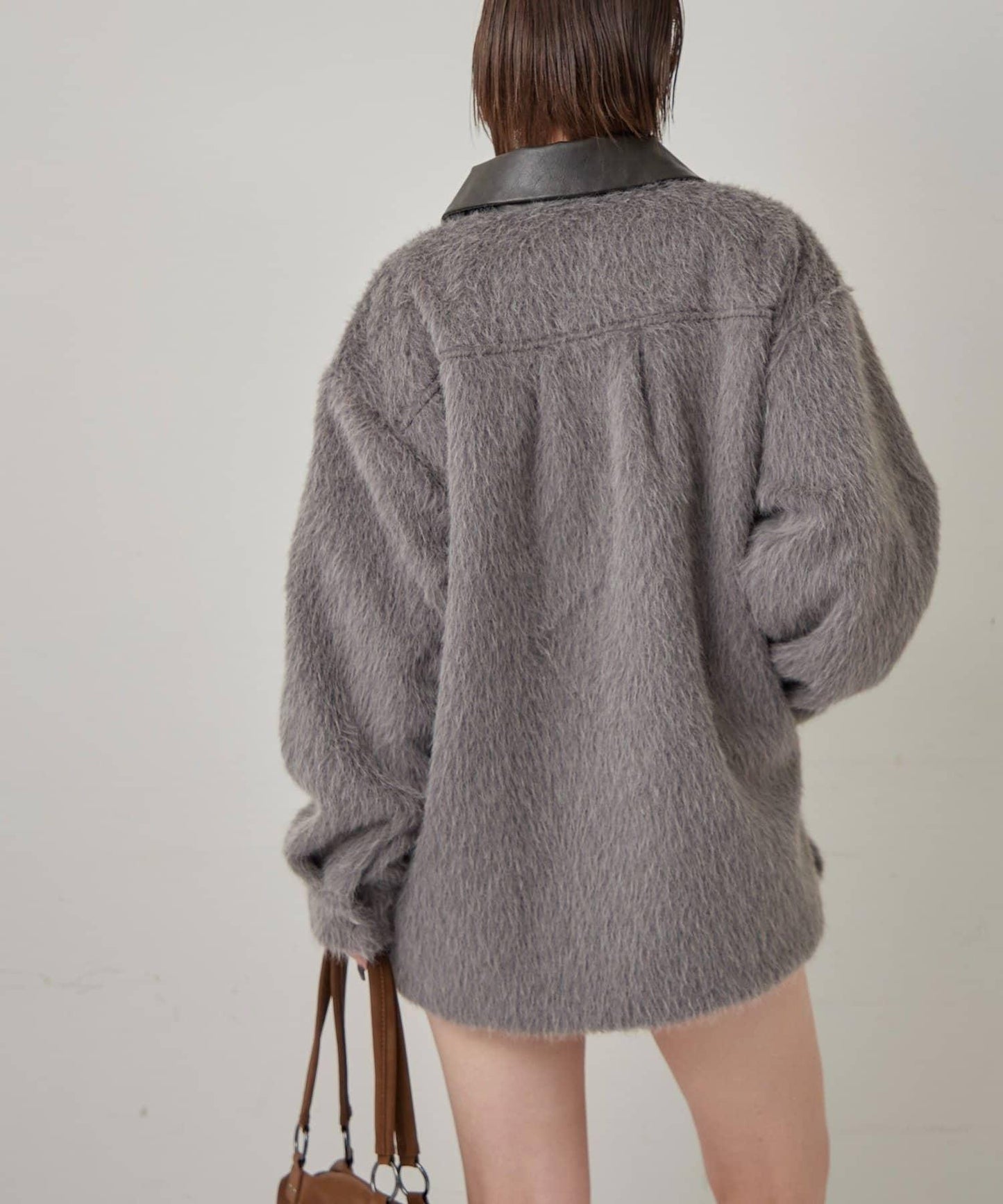 【WHO'S WHO gallery】拼接領口長毛襯衫夾克