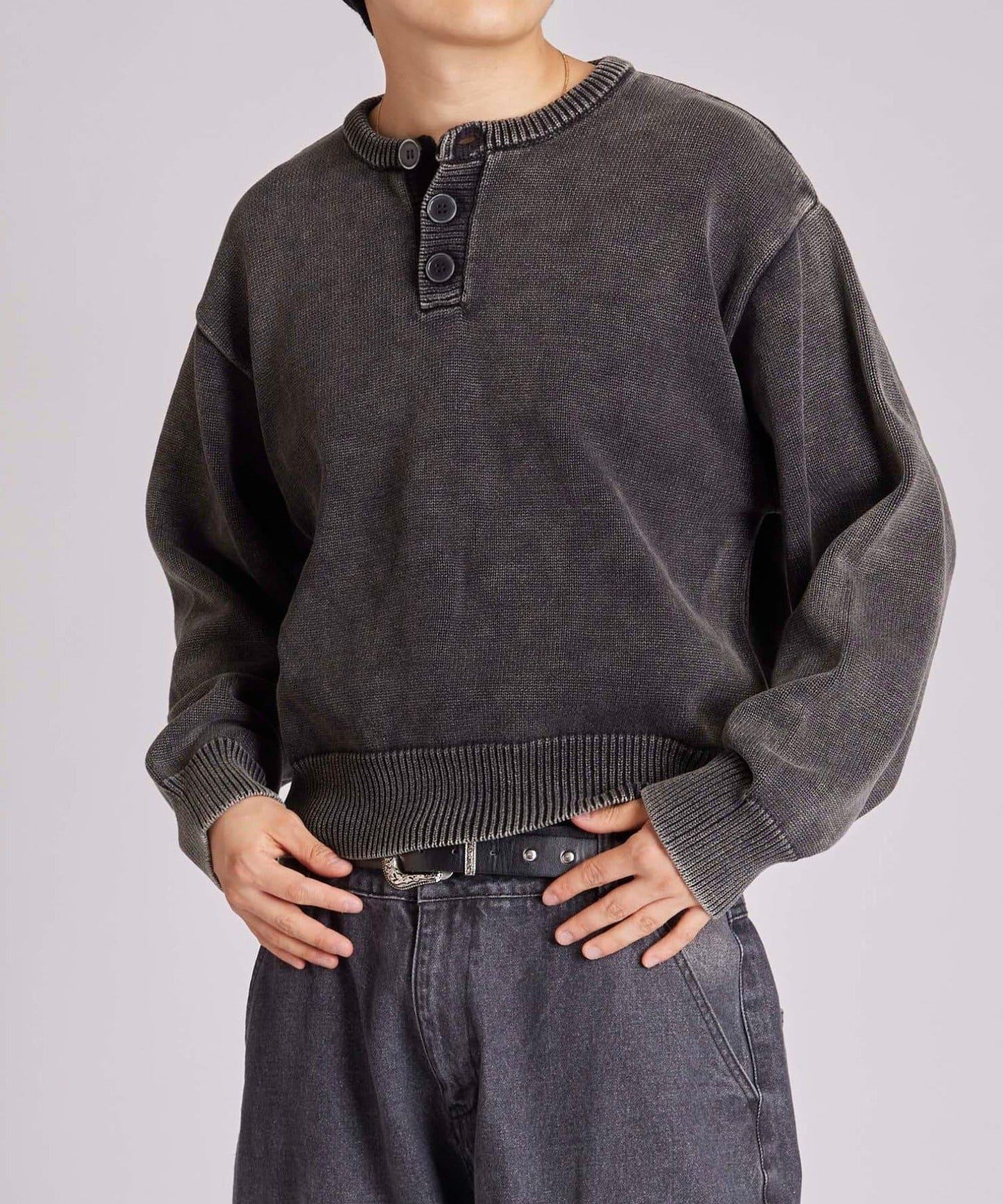 【KOOKY'N】水洗做舊亨利領針織衫