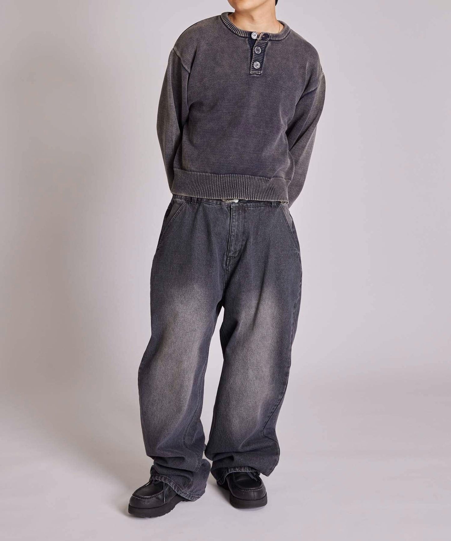 【KOOKY'N】水洗做舊亨利領針織衫