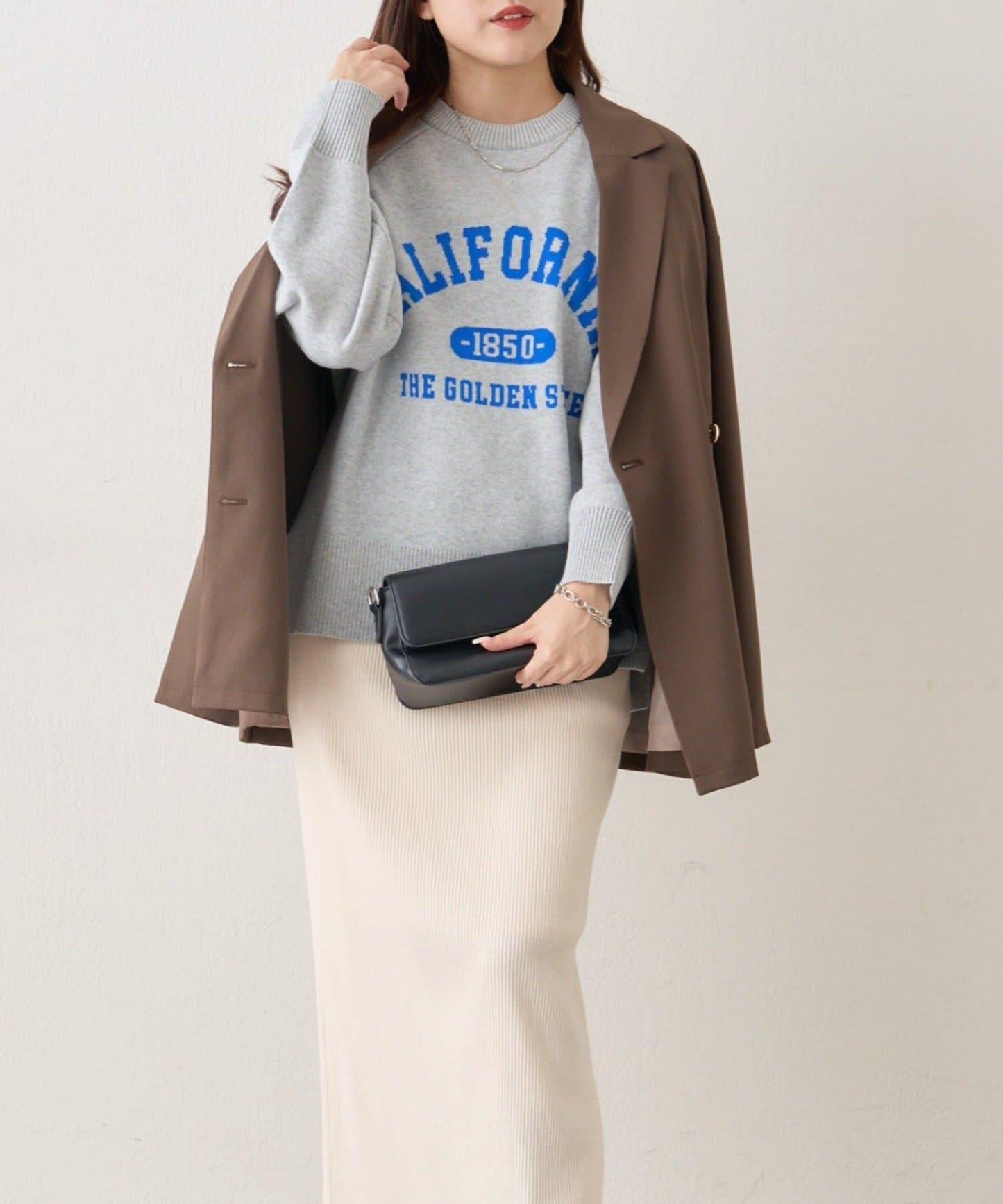 拼色LOGO衛衣風針織套頭衫