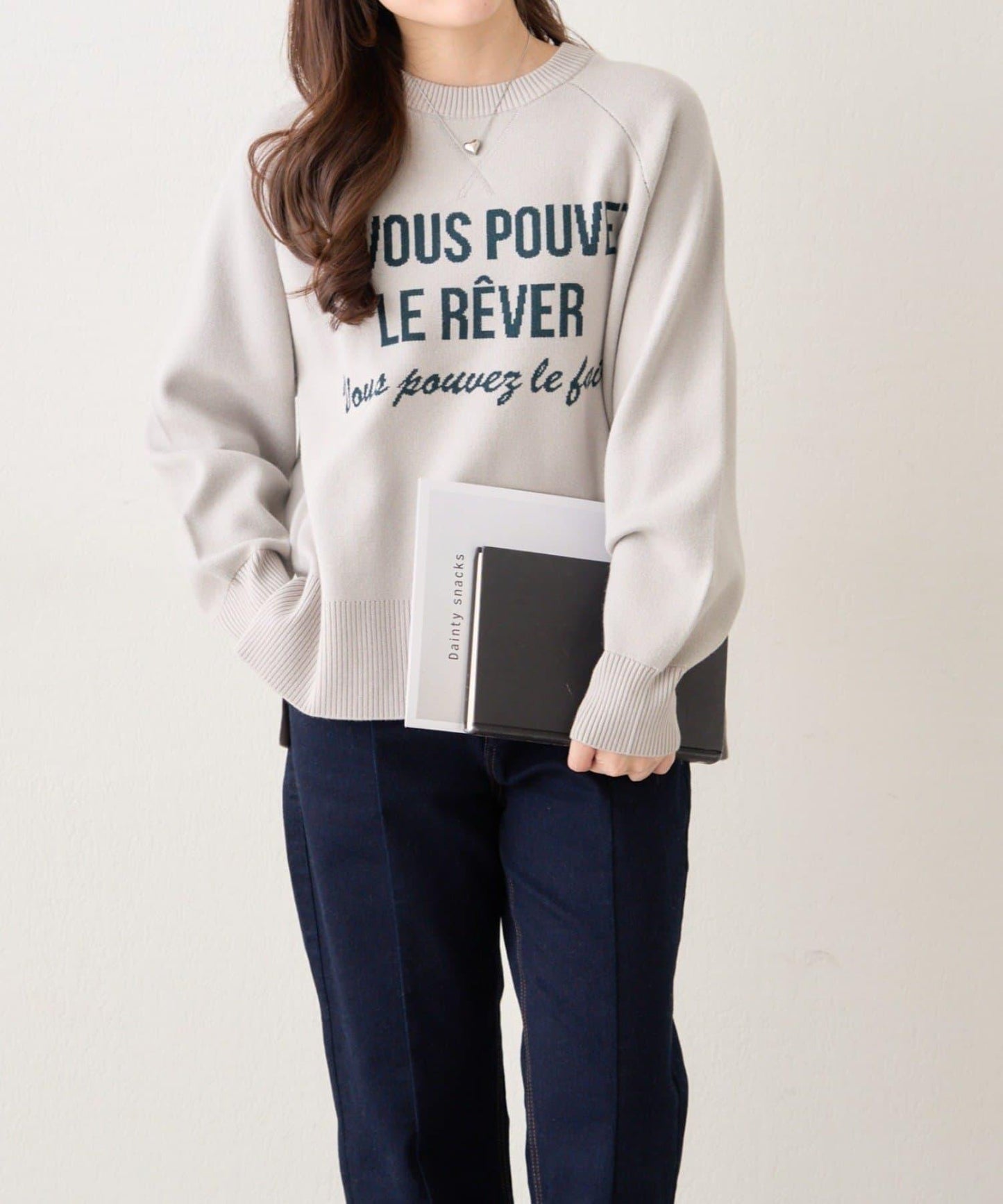 拼色LOGO衛衣風針織套頭衫