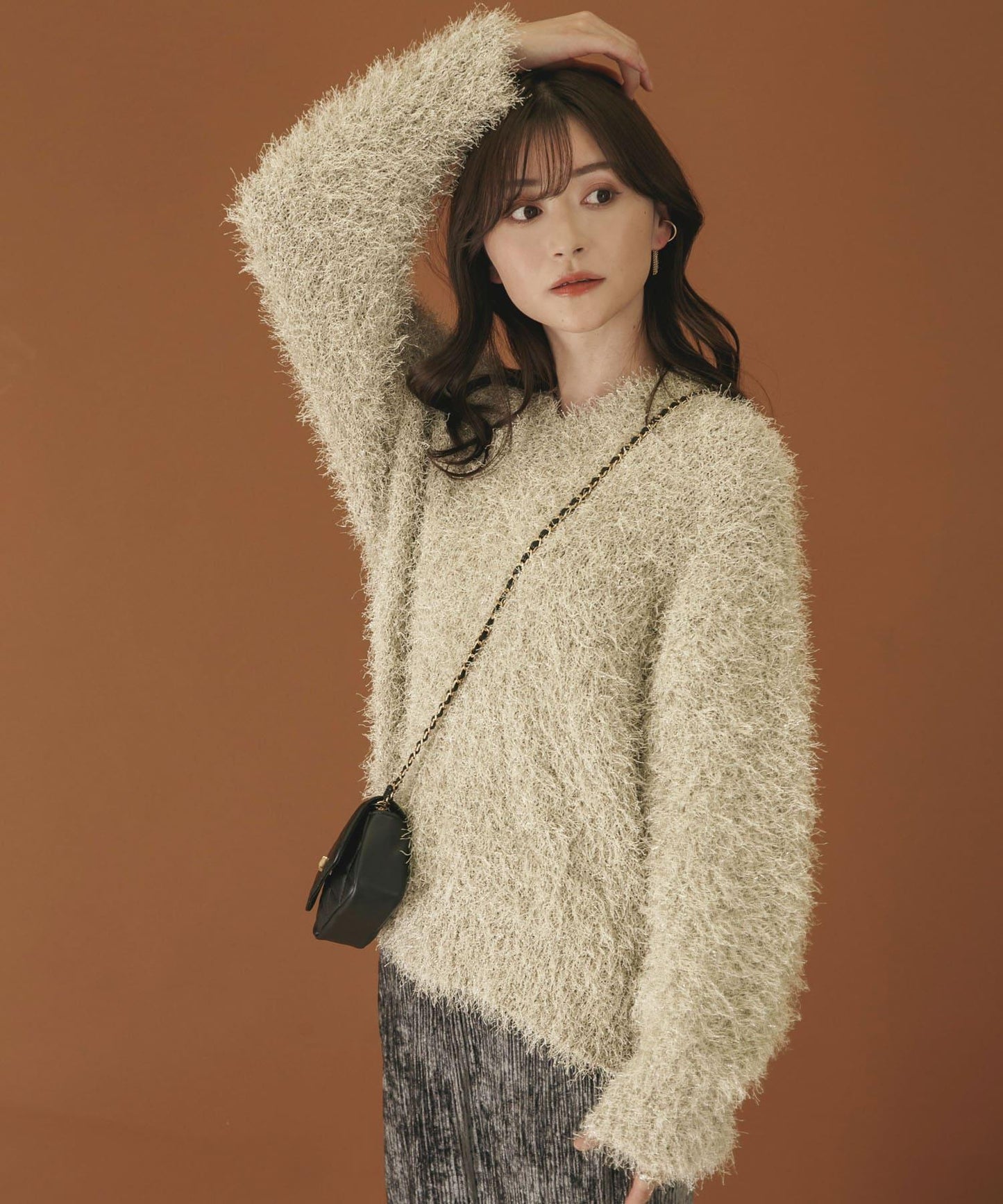 V領亮絲流蘇毛衣