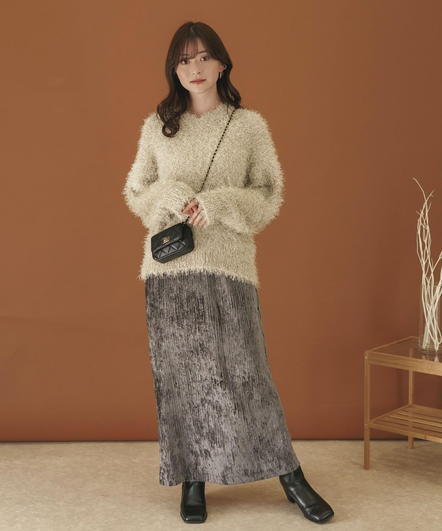 V領亮絲流蘇毛衣