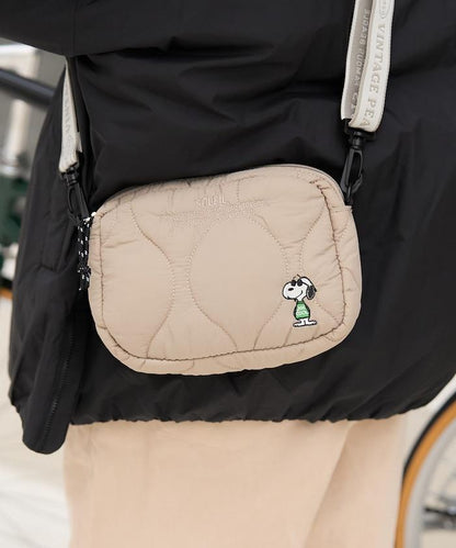 [《PEANUTS》] 絎縫小號單肩包