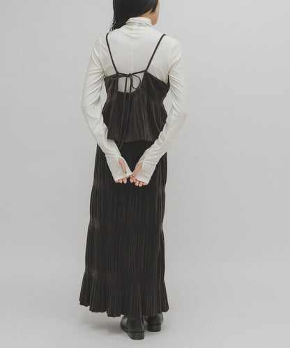 百褶拼接連衣裙