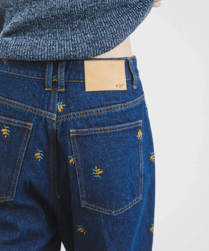 拼接口袋喇叭牛仔褲