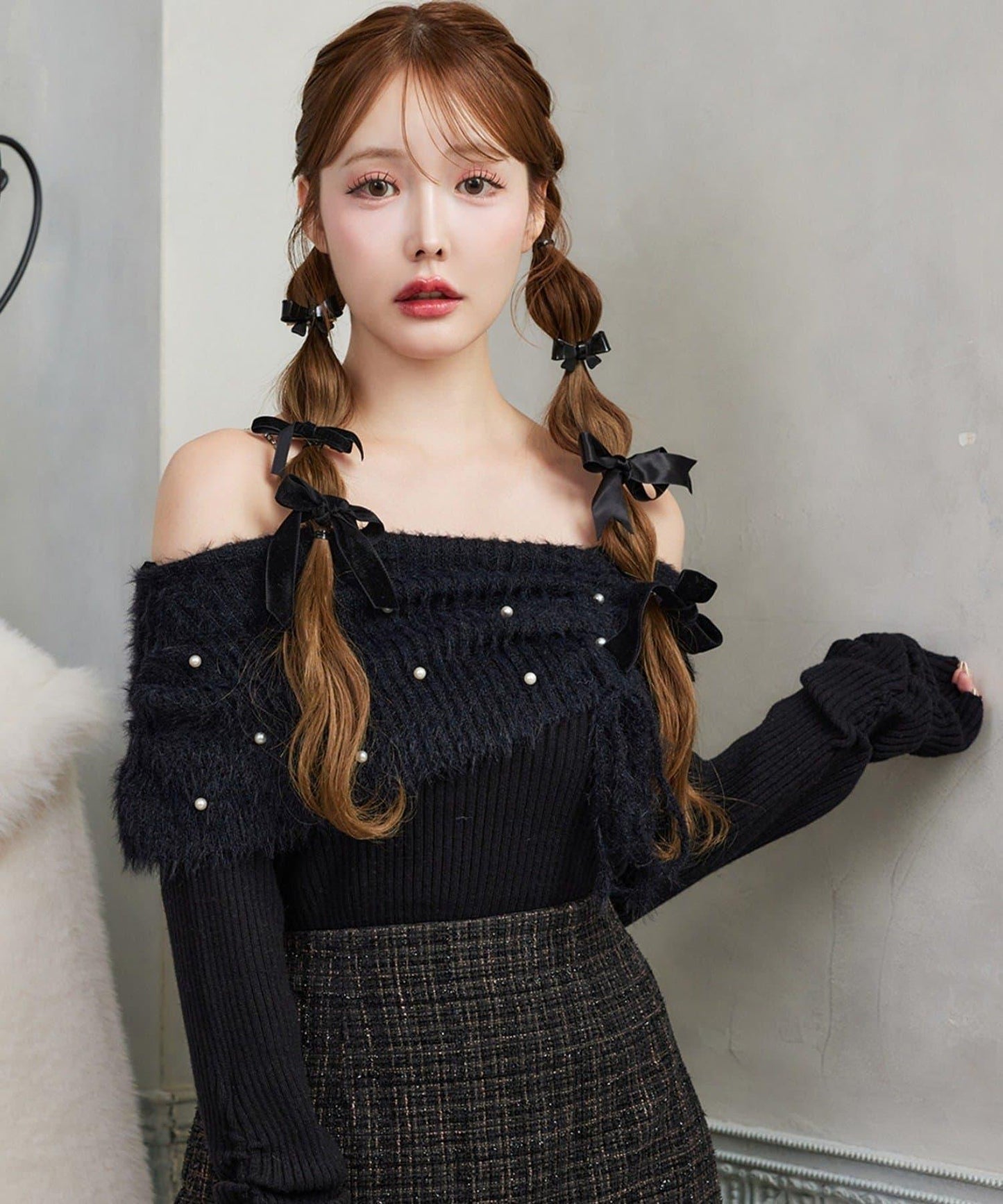 【HolidayCollection】珍珠裝飾露肩針織衫