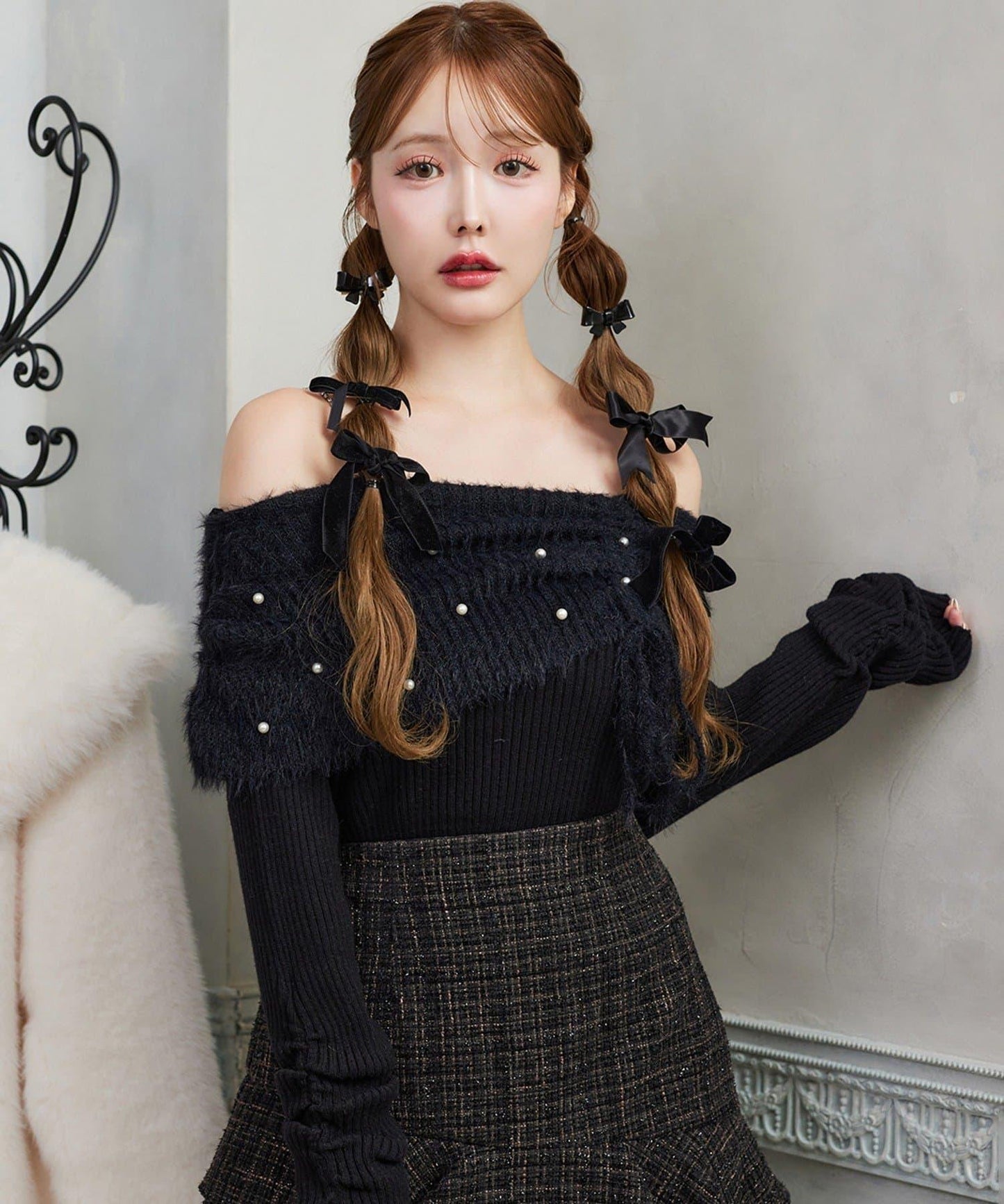 【HolidayCollection】珍珠裝飾露肩針織衫