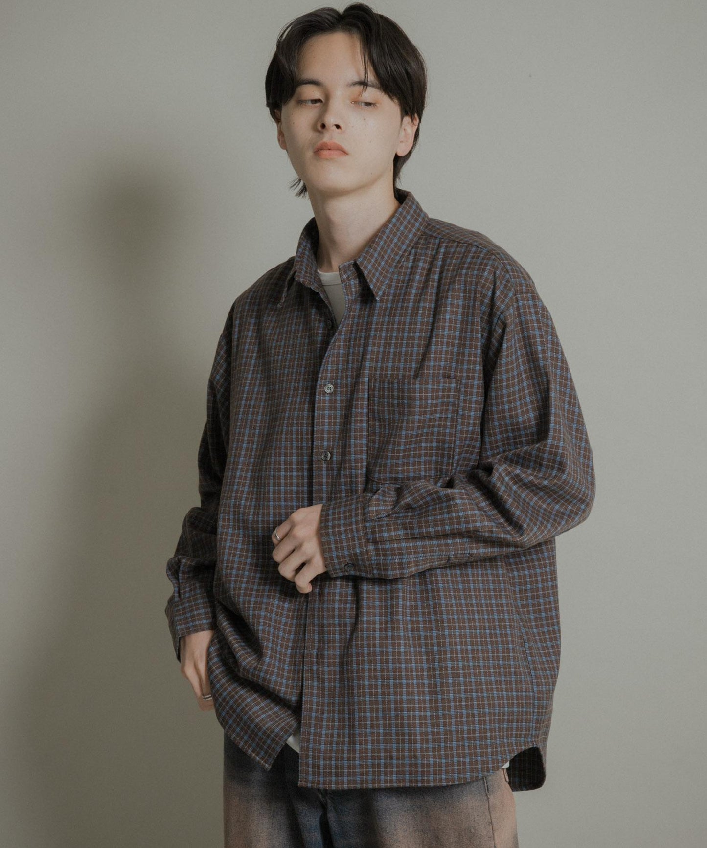 微妙色調長袖法蘭絨襯衫