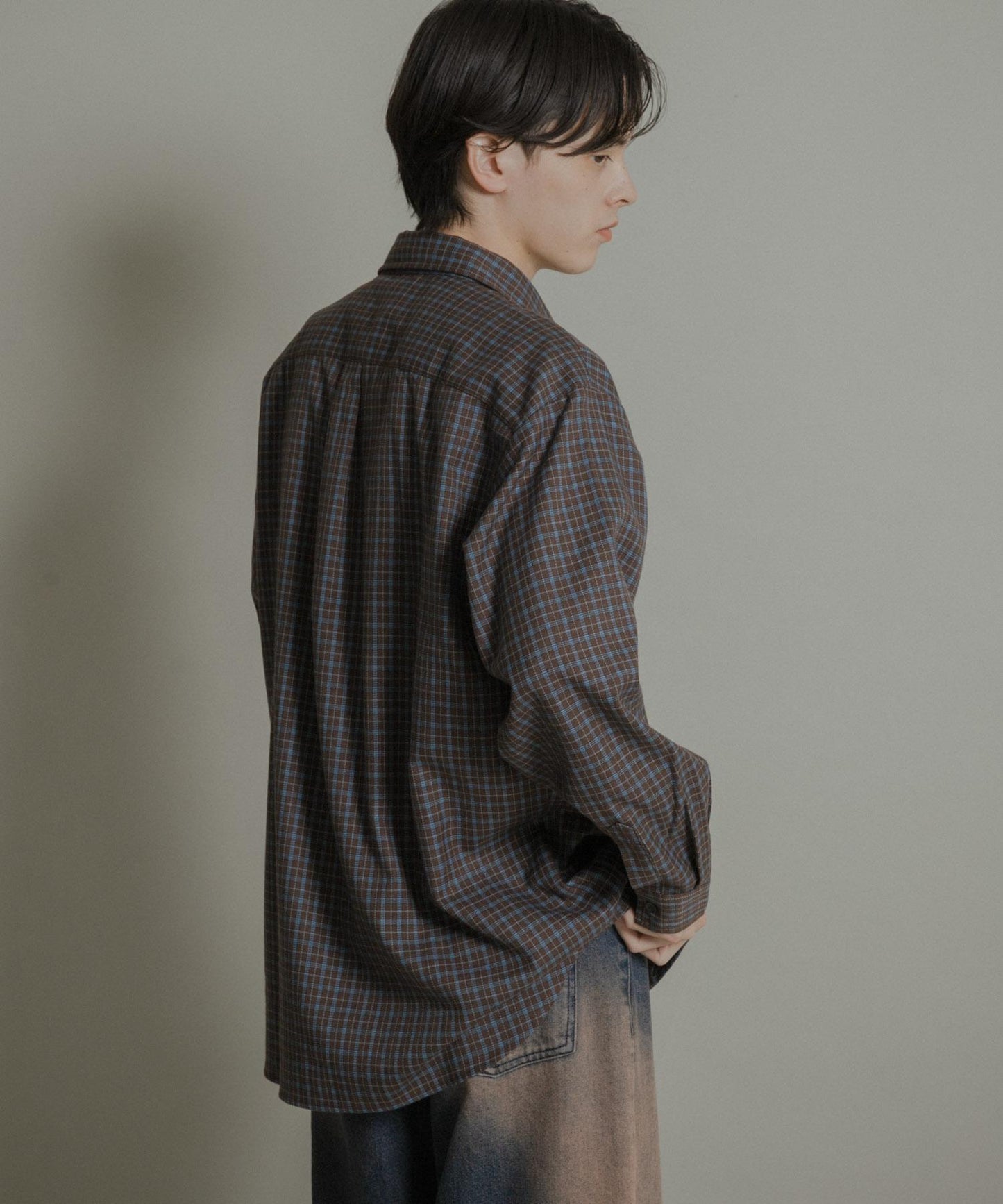 微妙色調長袖法蘭絨襯衫