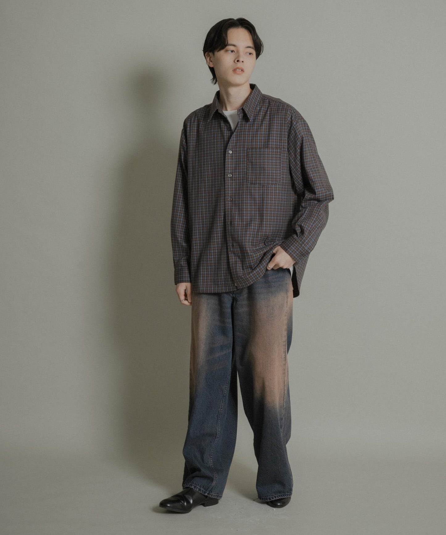 微妙色調長袖法蘭絨襯衫