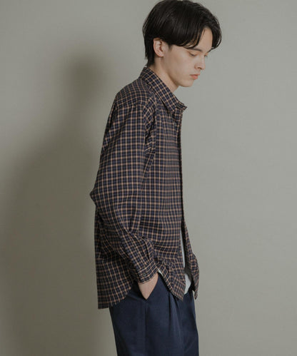 微妙色調長袖法蘭絨襯衫