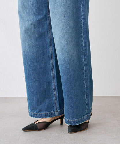 【時尚感十足】寬鬆喇叭牛仔褲