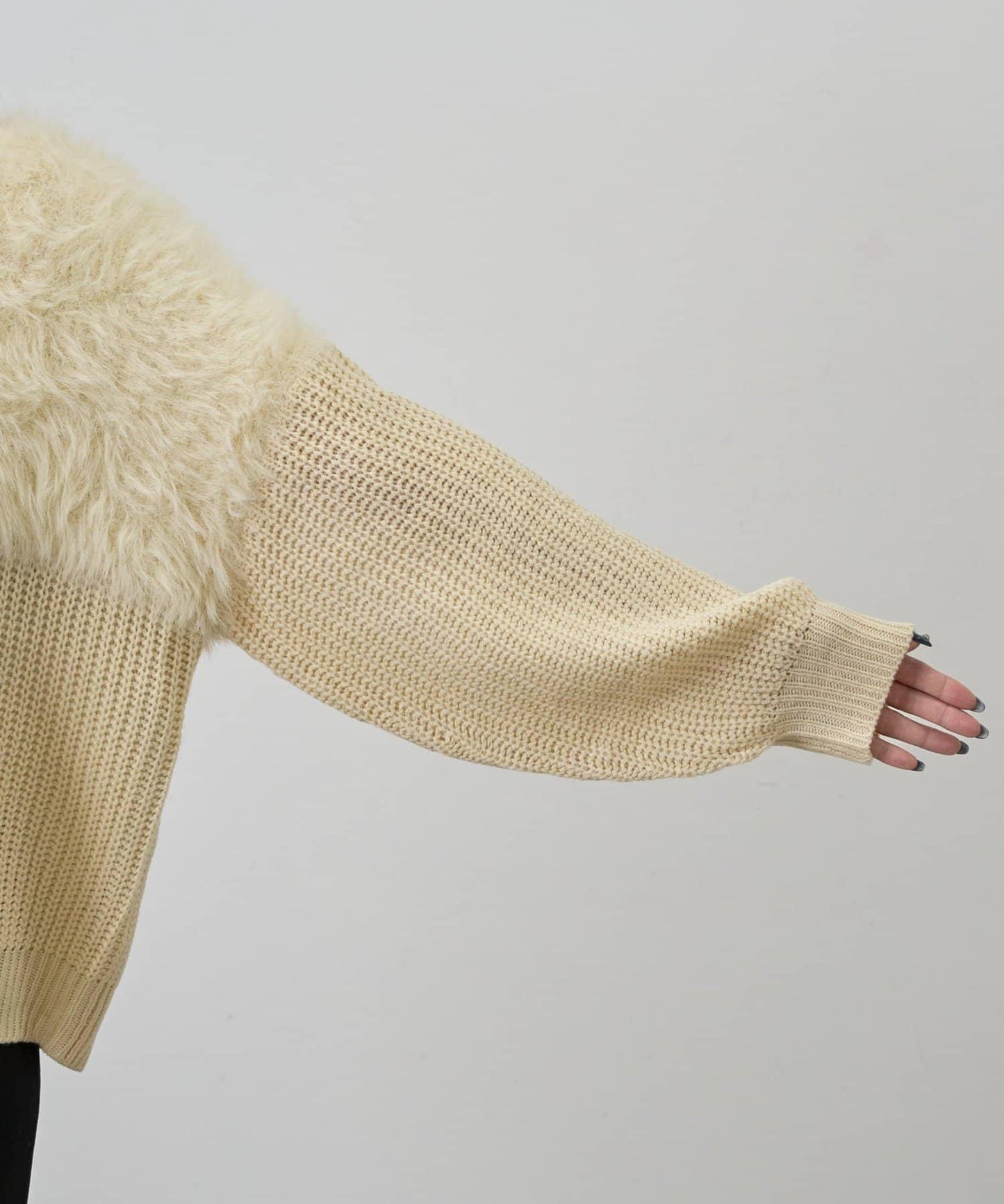 拼接長毛針織衫