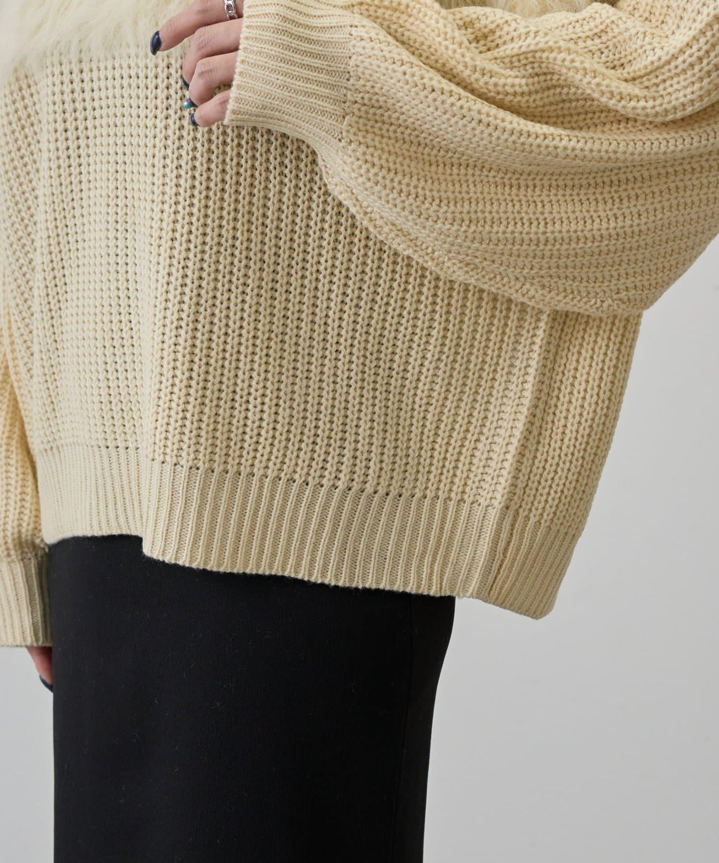 拼接長毛針織衫