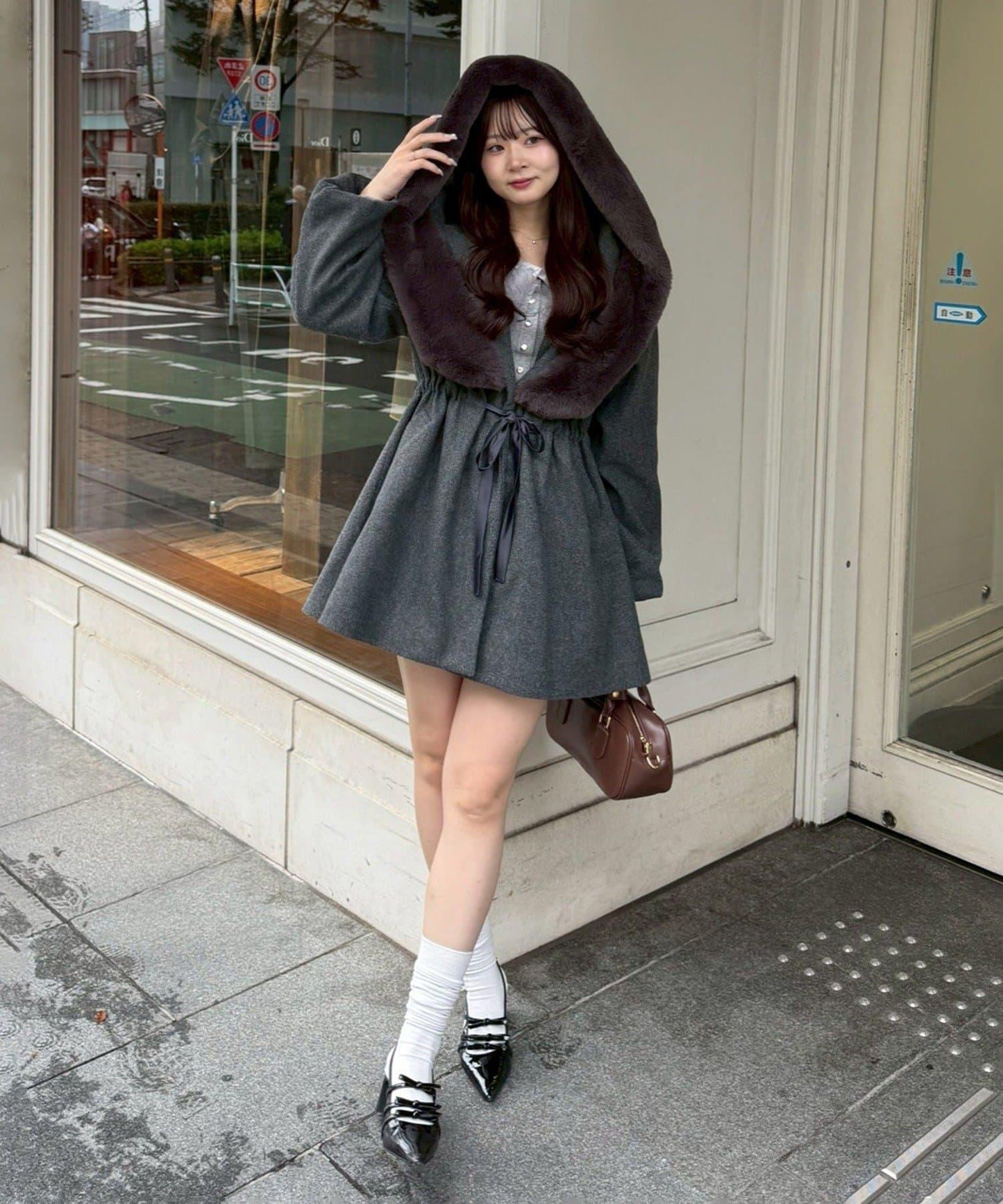 【約會・應援活動也很適合！】毛絨大連帽外套