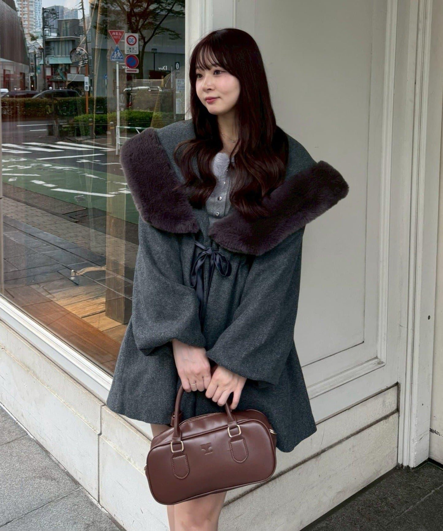 【約會・應援活動也很適合！】毛絨大連帽外套