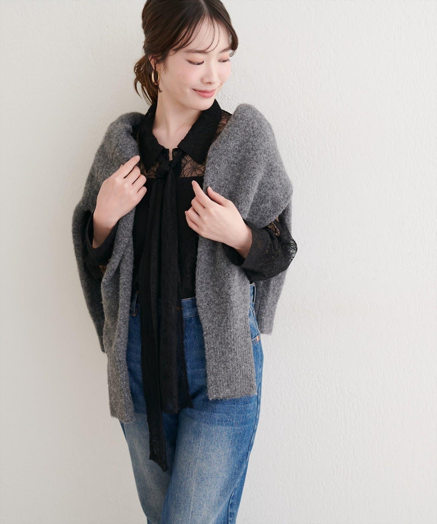 蕾絲蝴蝶結領襯衫