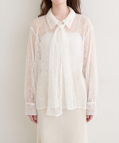 蕾絲蝴蝶結領襯衫