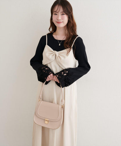 袖部蕾絲荷葉邊針織衫