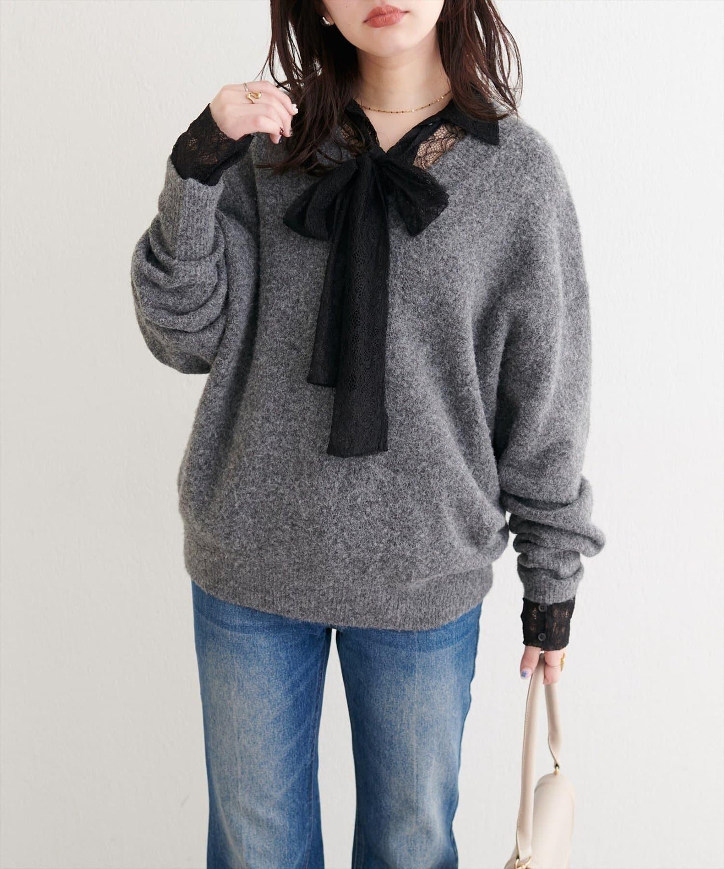 蕾絲蝴蝶結領襯衫