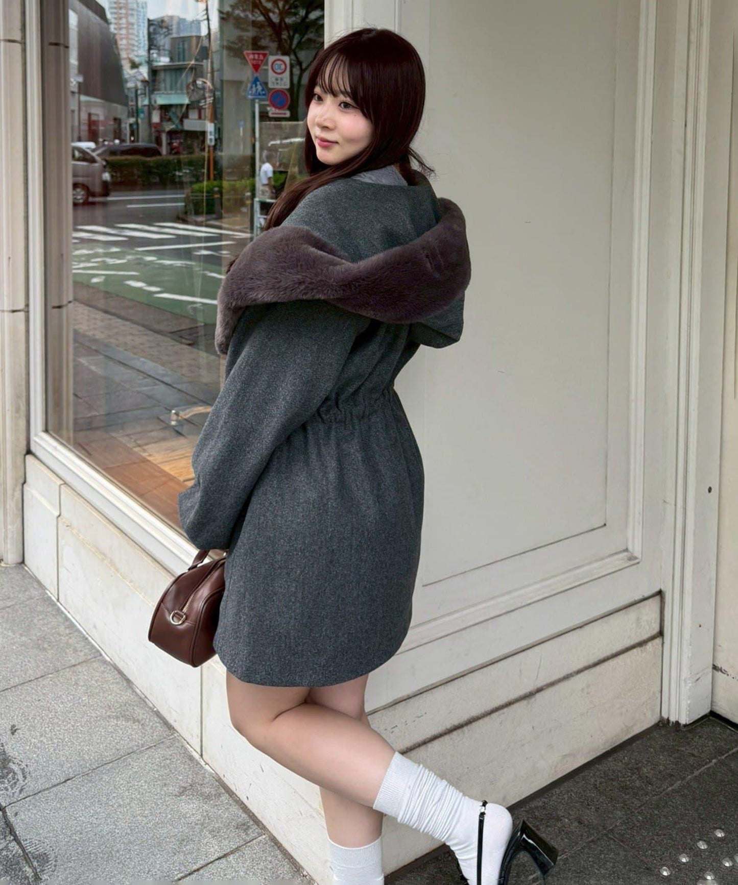 【約會・應援活動也很適合！】毛絨大連帽外套