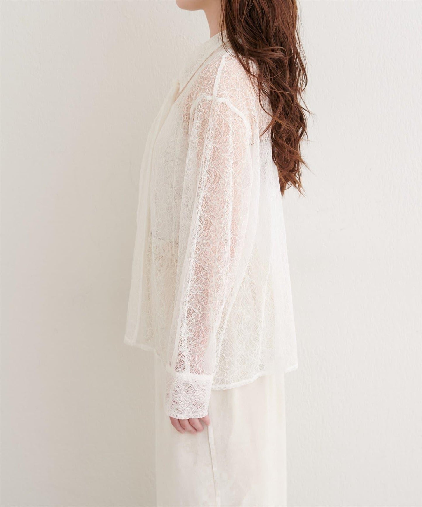 蕾絲蝴蝶結領襯衫