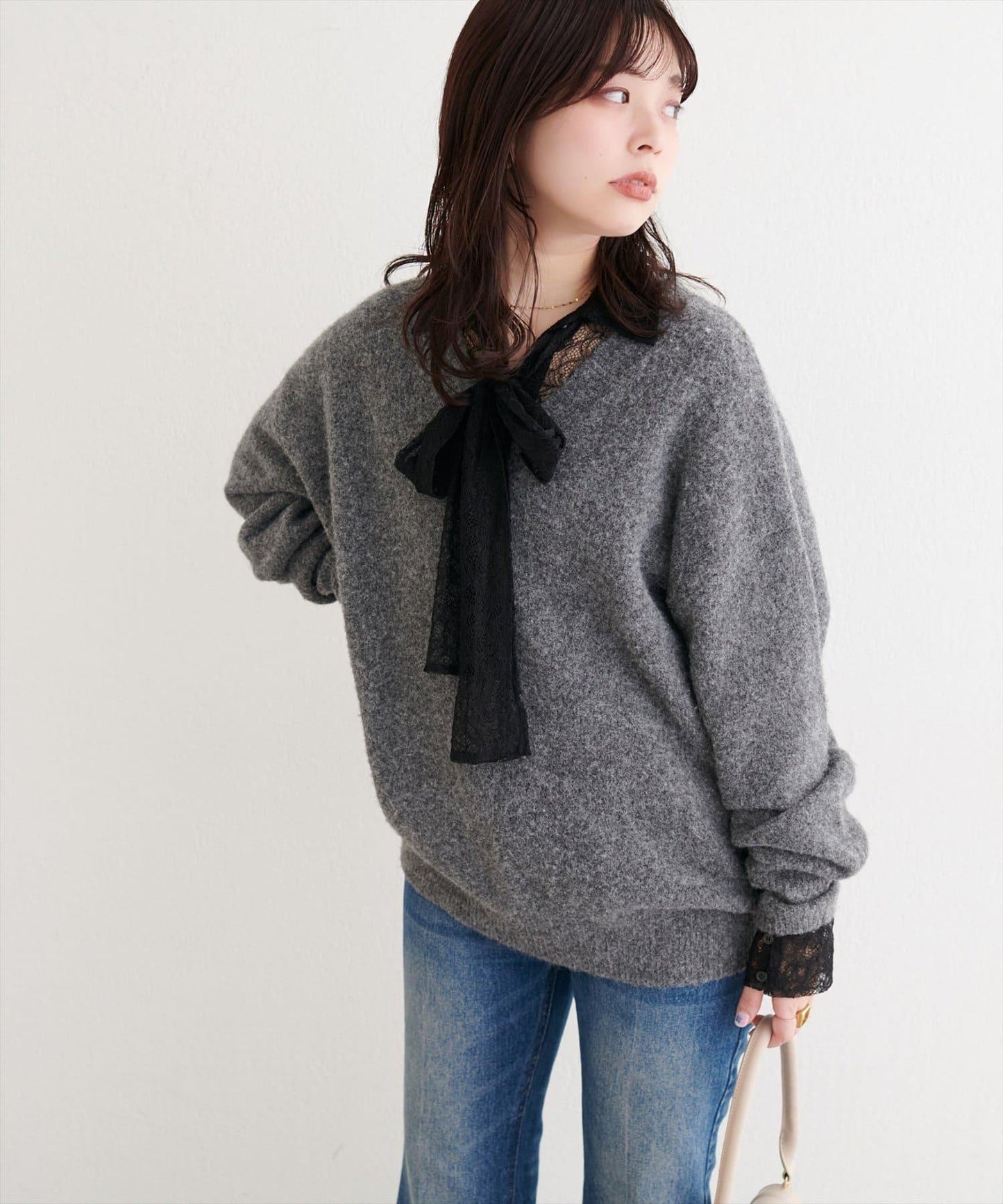 蕾絲蝴蝶結領襯衫