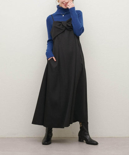 〈osono〉扭結蝴蝶結吊帶連衣裙