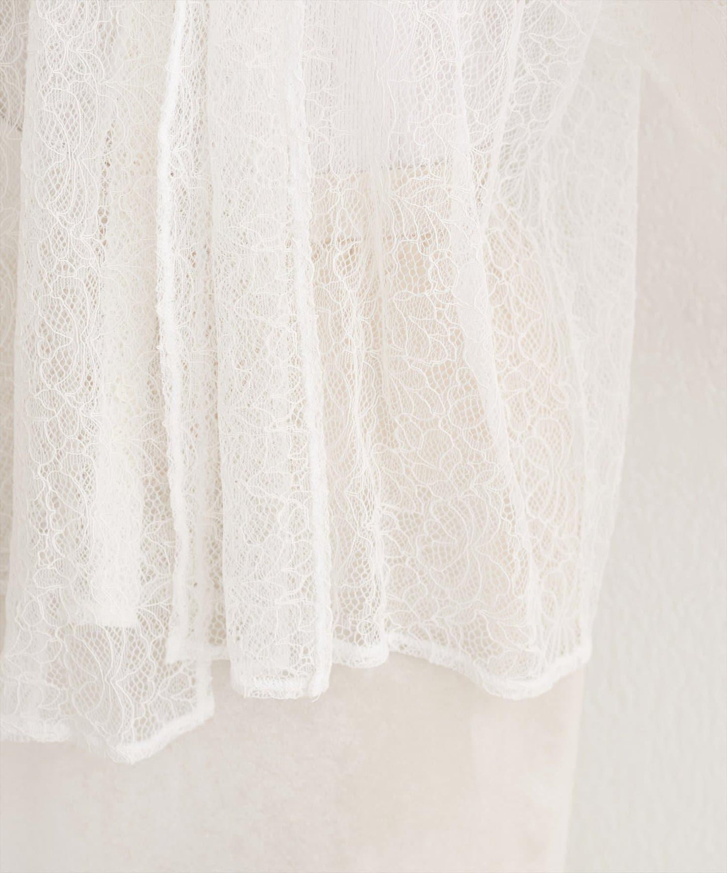 蕾絲蝴蝶結領襯衫