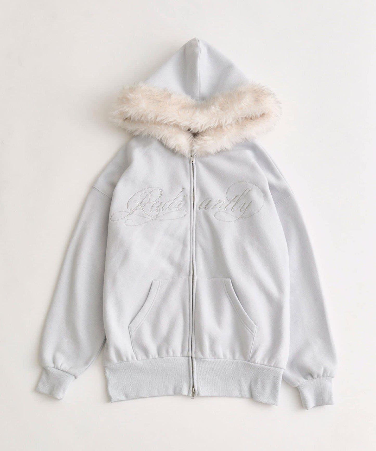 帶標誌刺繡毛絨連帽拉鍊衛衣