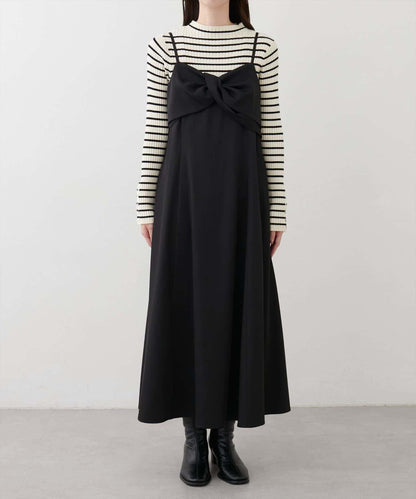 〈osono〉扭結蝴蝶結吊帶連衣裙