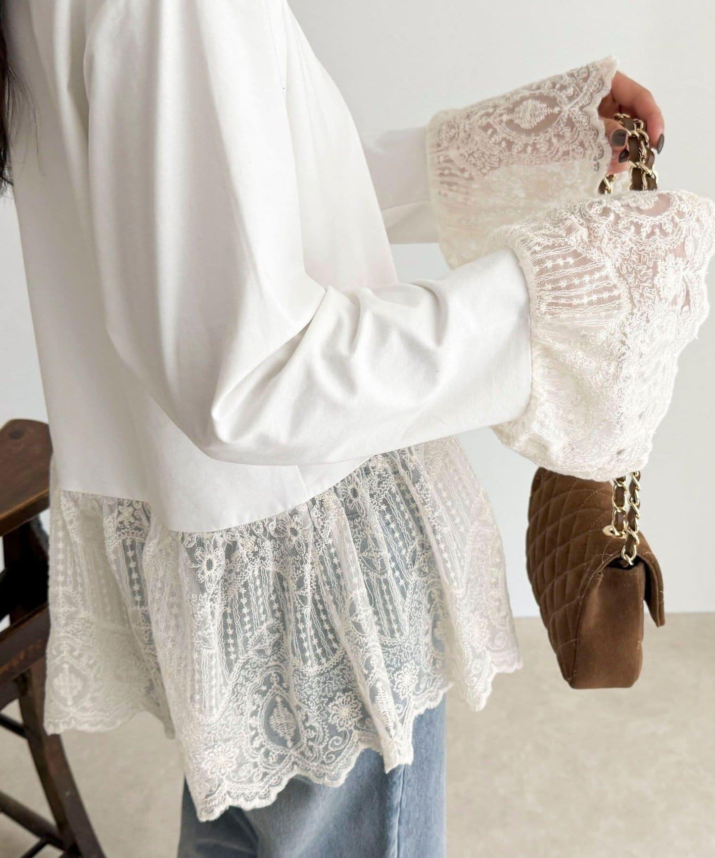 蕾絲拼接長袖T恤