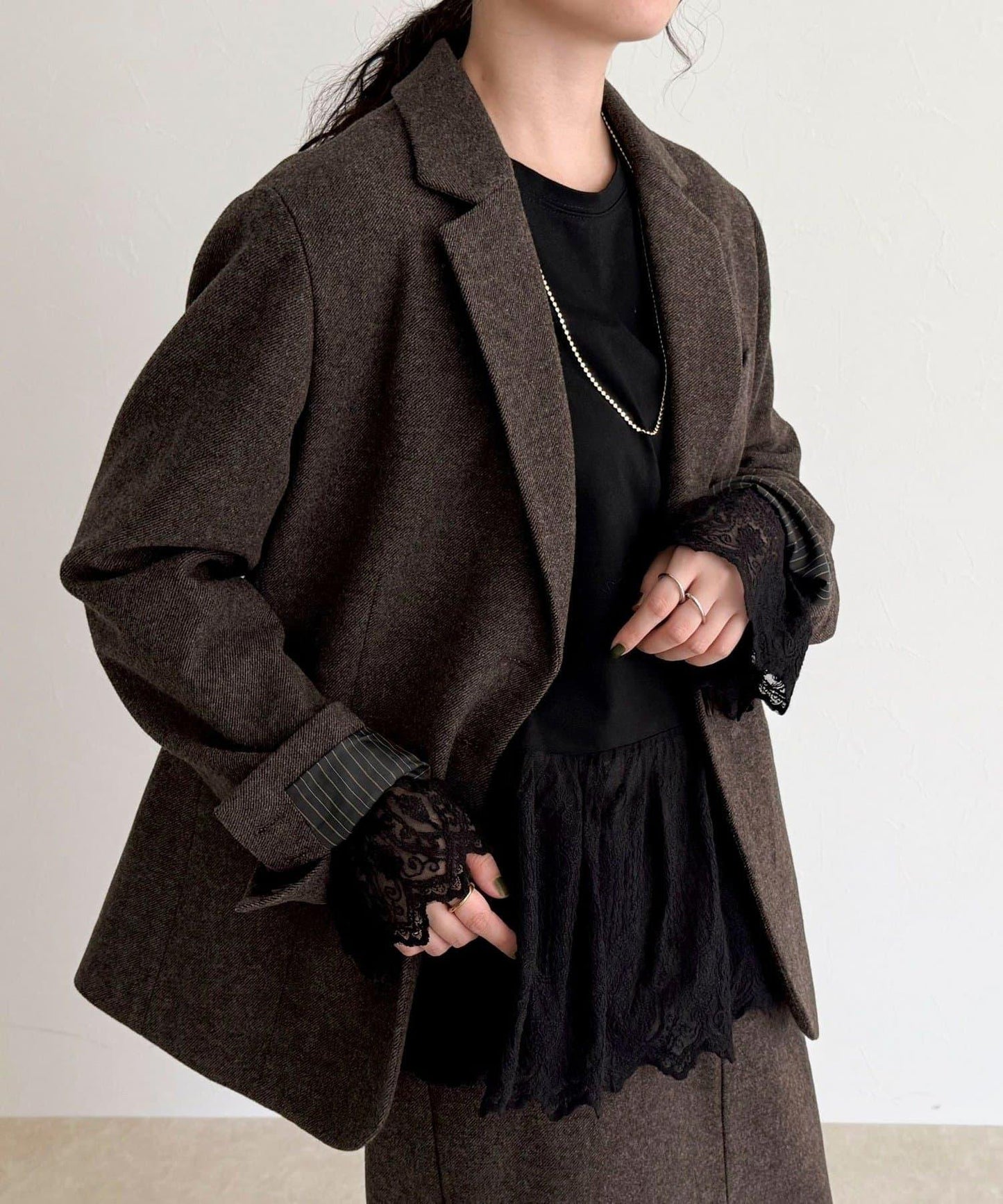 蕾絲拼接長袖T恤