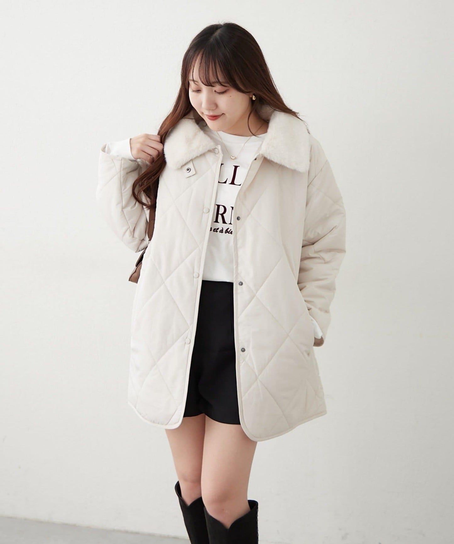 毛絨領拼接棉服