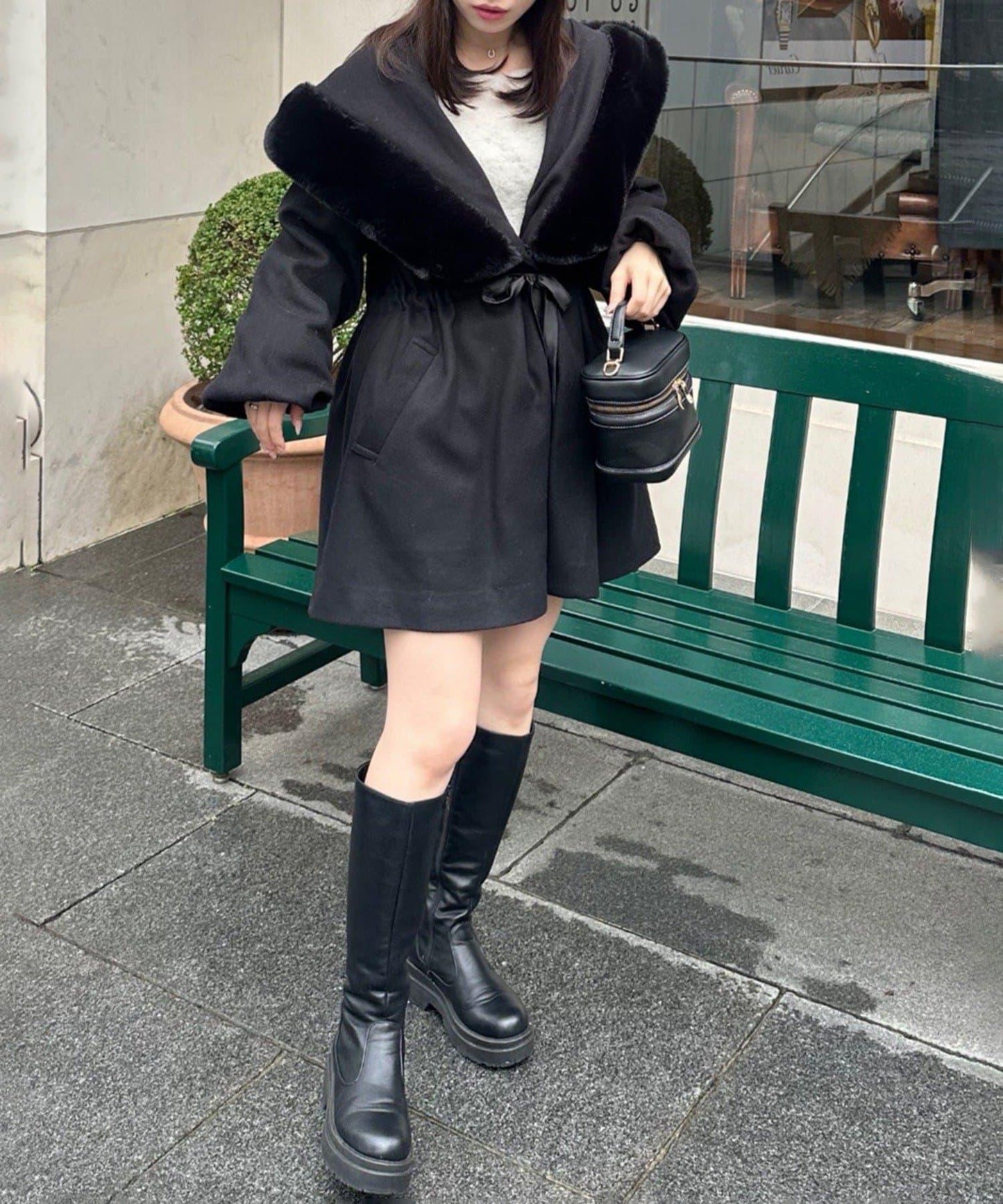 【約會・應援活動也很適合！】毛絨大連帽外套