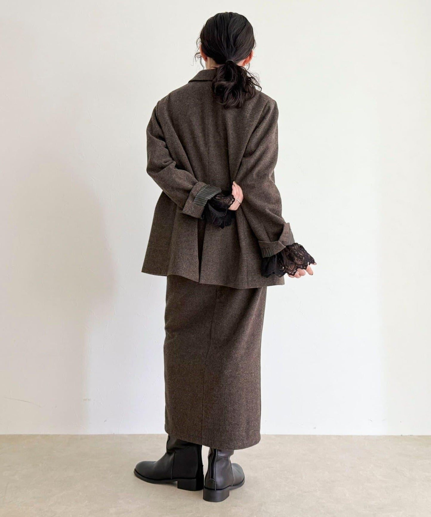 蕾絲拼接長袖T恤