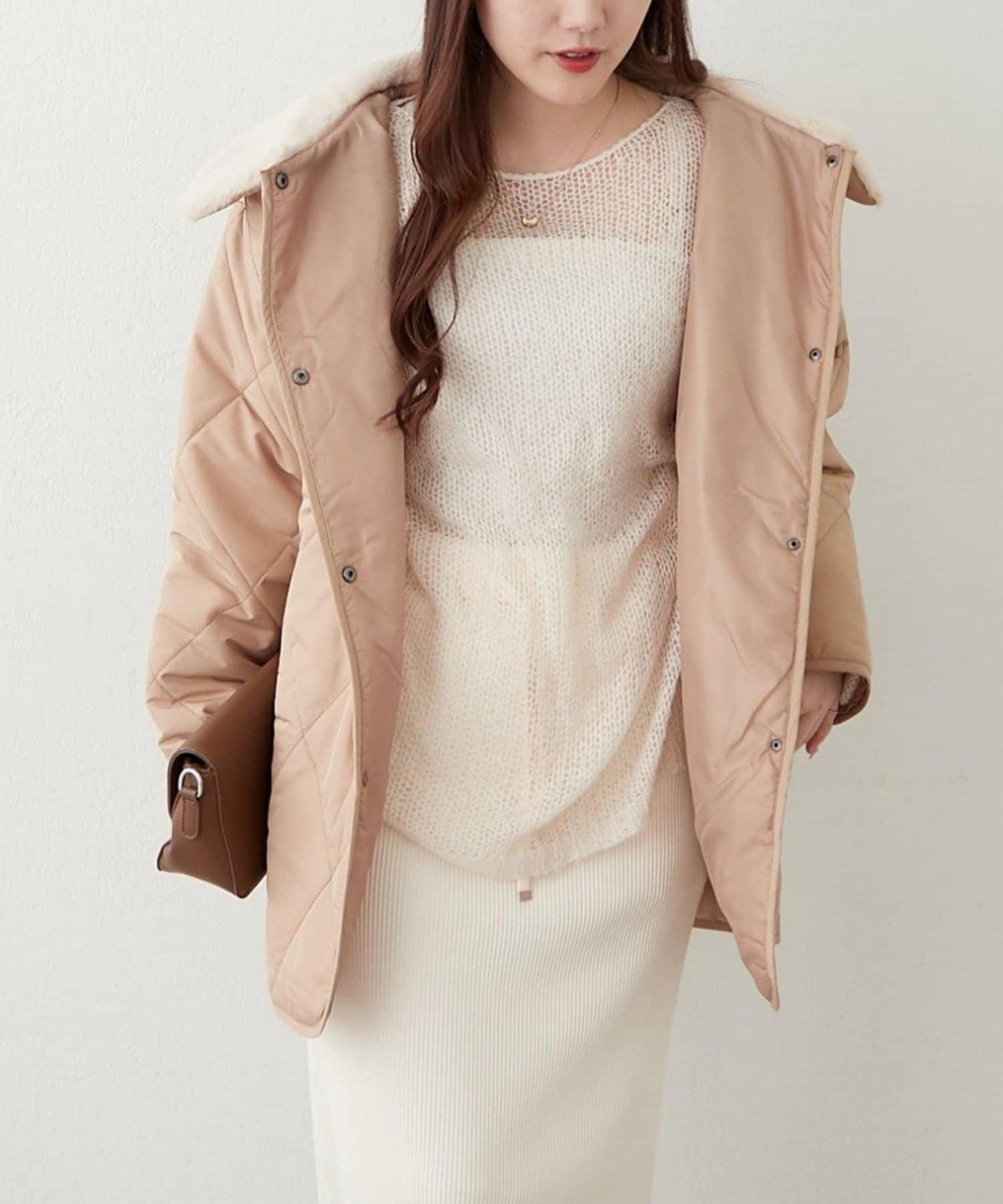 毛絨領拼接棉服