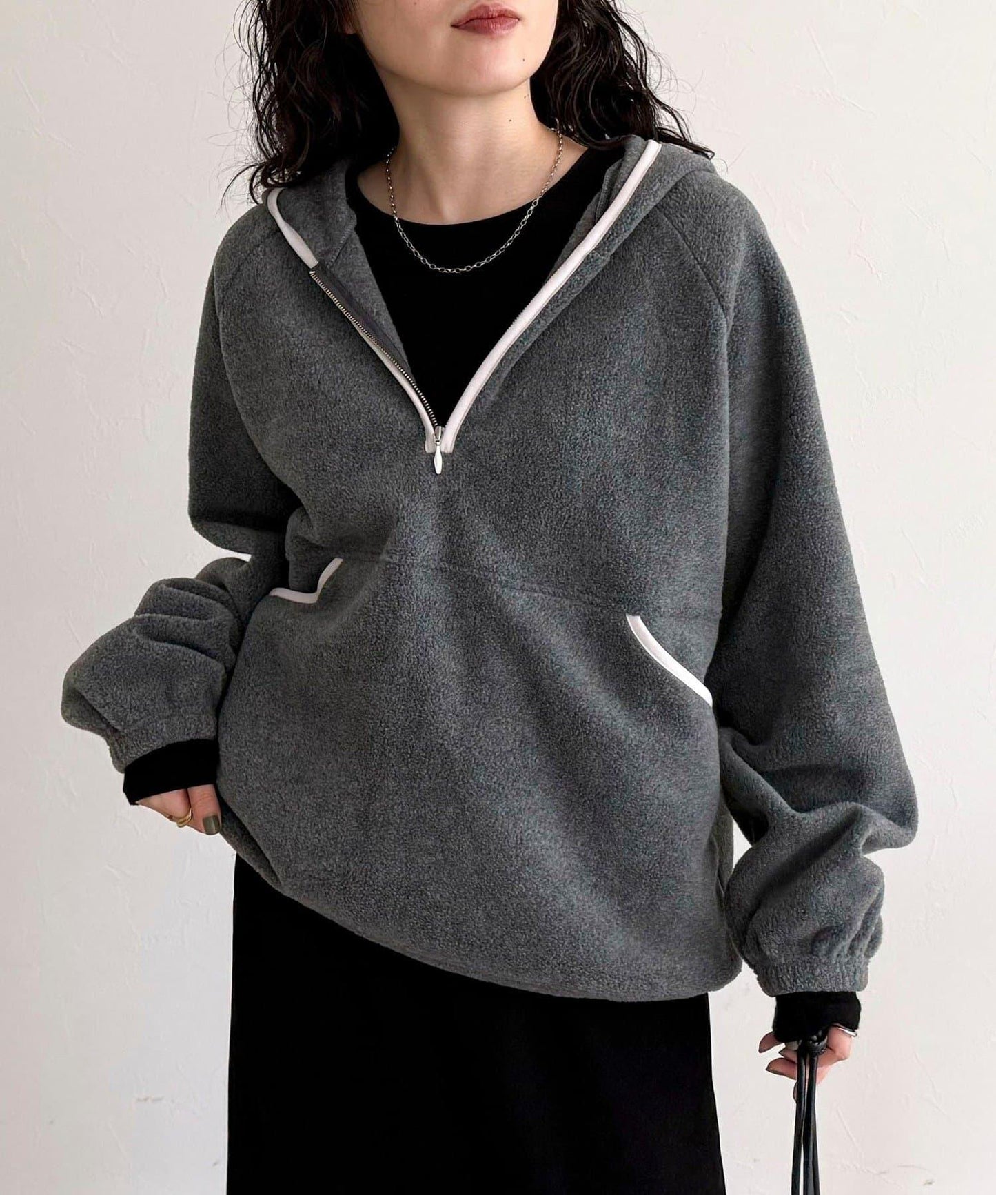 連帽抓絨套頭衫