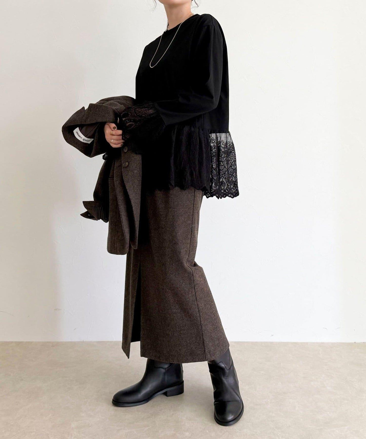 蕾絲拼接長袖T恤