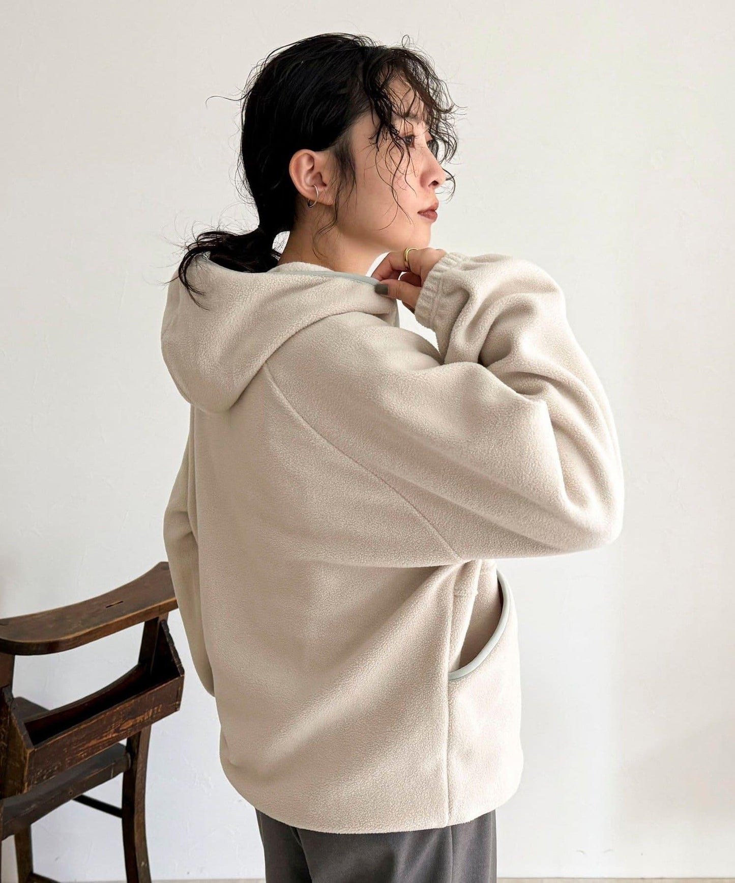 連帽抓絨套頭衫