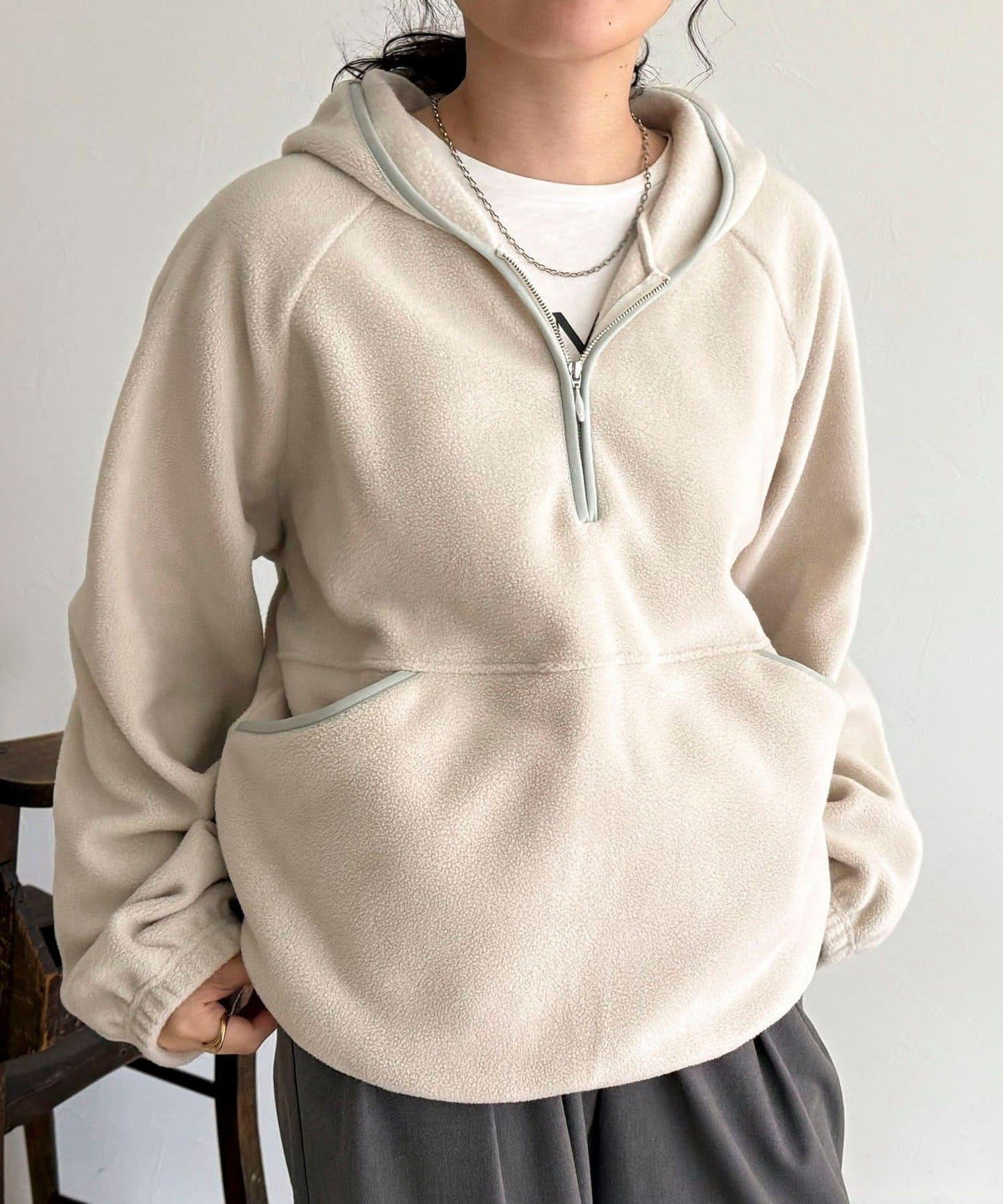 連帽抓絨套頭衫