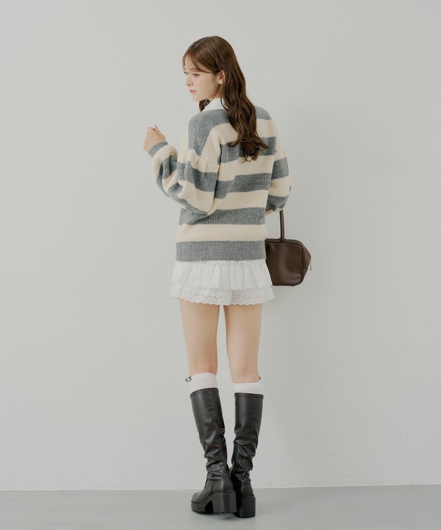 寬鬆條紋橄欖球針織衫