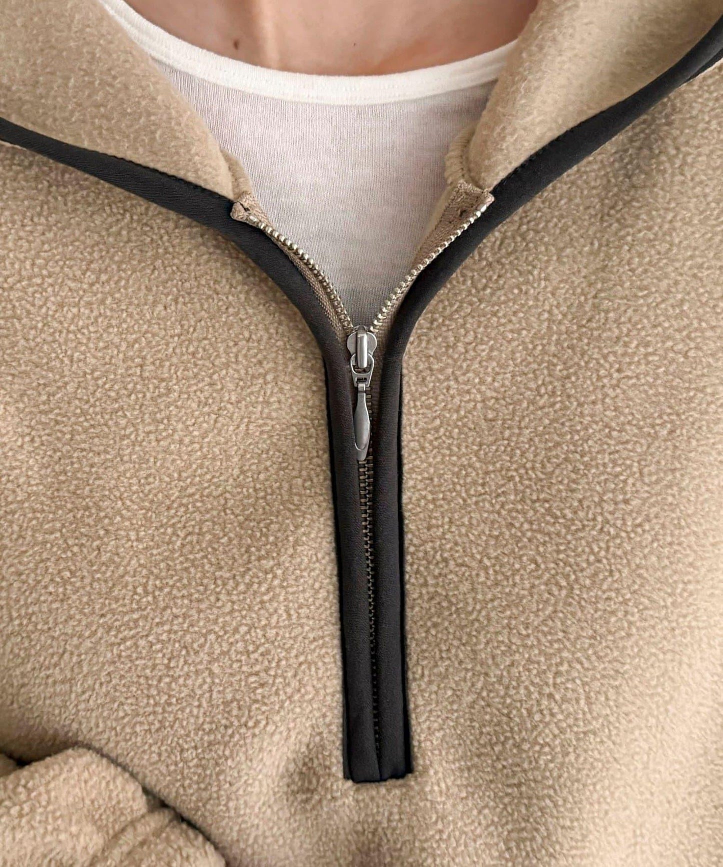 連帽抓絨套頭衫