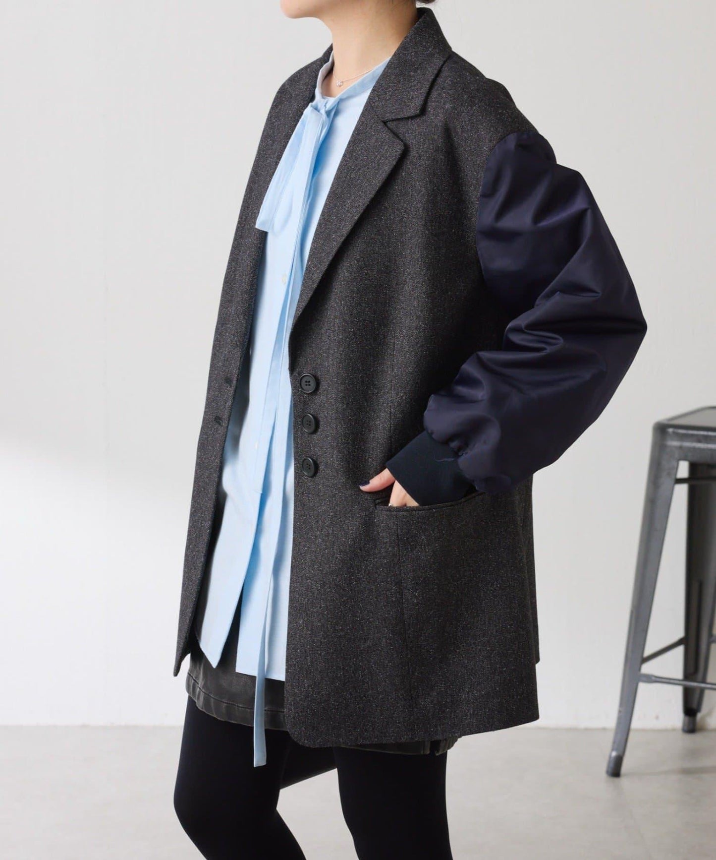 三扣拼接袖西裝夾克