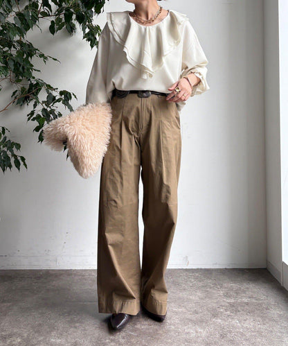 【WEB限定】ピコフリルカラーブラウス