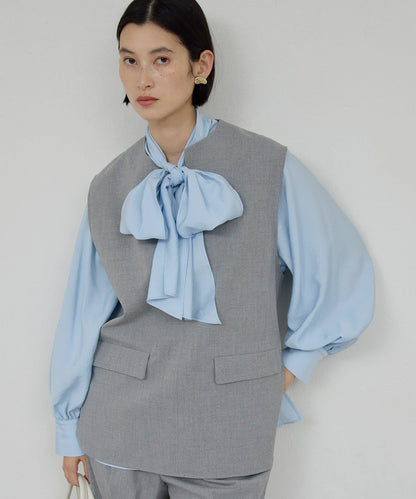 褶皺蝴蝶結領女襯衫